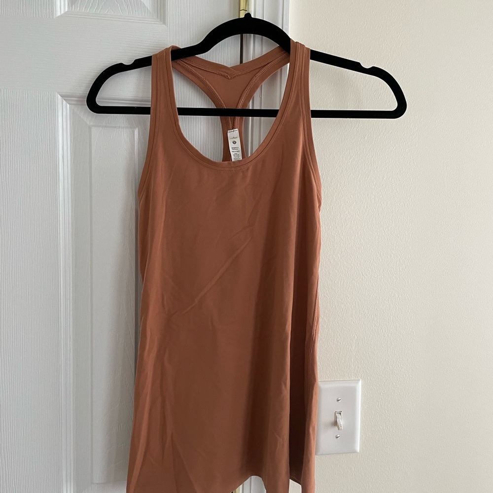 Lululemon Racerback Tank Size 6 NWOT